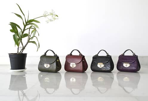 Ladies discount handbags offers